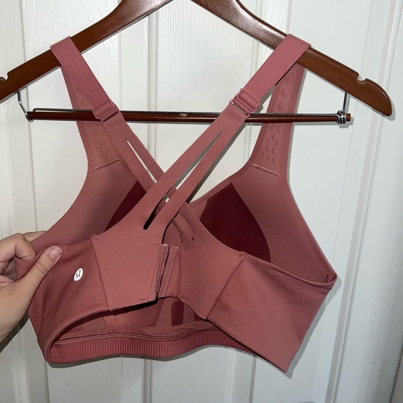 Lululemon AirSupport Bra
High Support  Bra Size 36DD - Picture 10 of 10